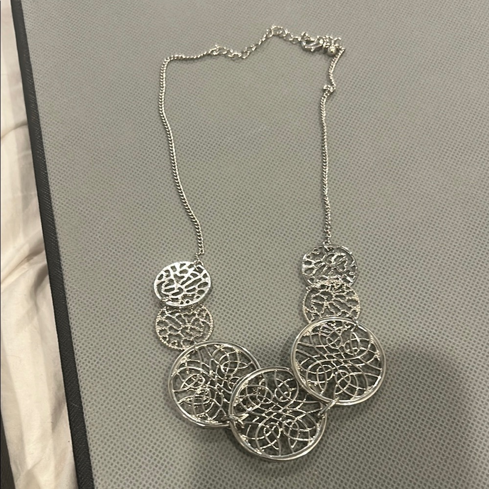 Elegant Silver Necklace
